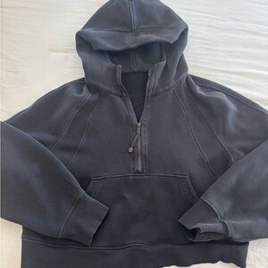 Lululemon Black Half-Zip Scuba🖤